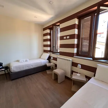 Saro Gasthuis Pietraperzia