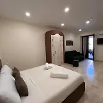 招待所 Saro Pietraperzia