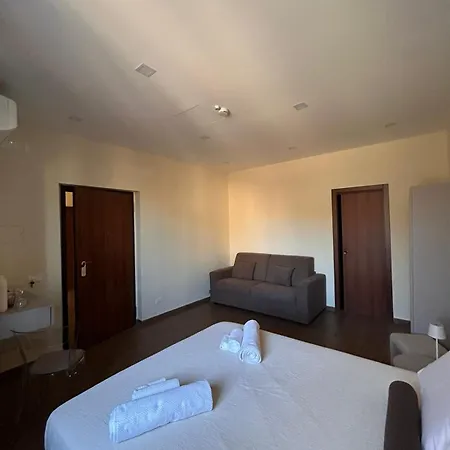 Saro בית הארחה